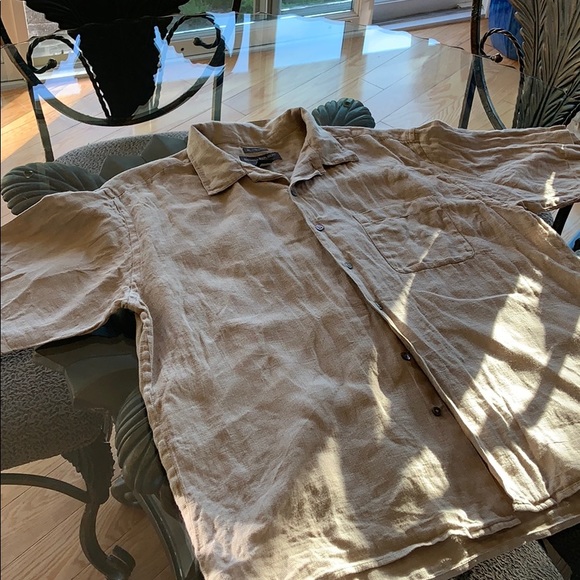 Banana republic short sleeve button up